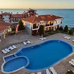 شقة Sun Coast سفيتي فلاس