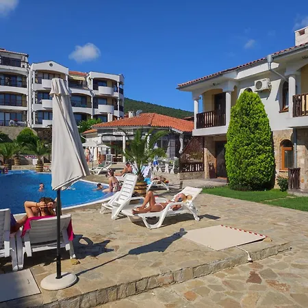 Sun Coast شقة سفيتي فلاس